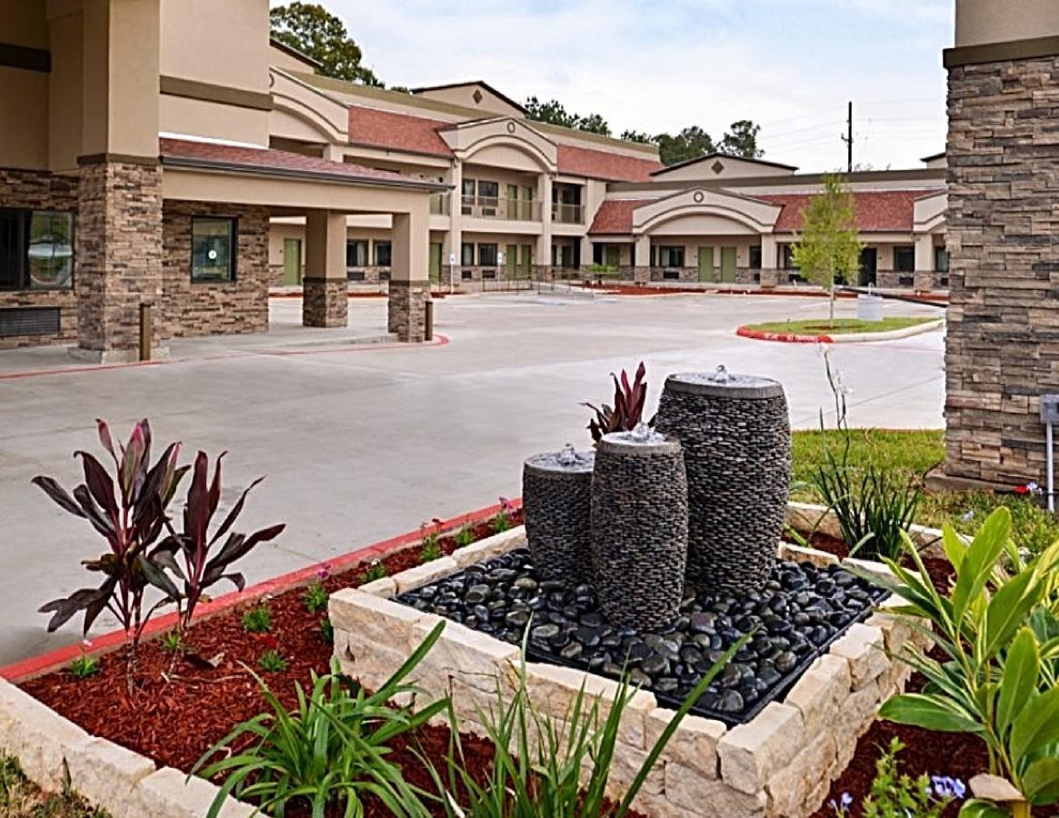 Scottish Inn & Suites - Конро Екстериор снимка